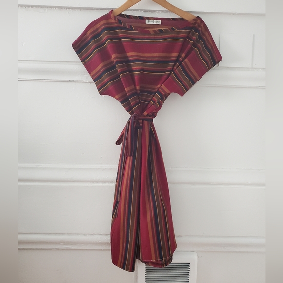 Vintage boho 70s burgundy striped day dress with waist tie belt - Picture 3 of 7
